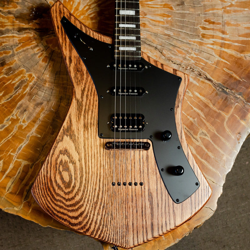 Revolver Guitar